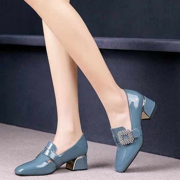 Trendy Thick Heel Shoes Women Square Toe  Mouth Shoes Rhinestone Patent Leather High Heels Low-Top Shoes