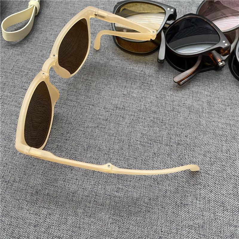 Men's And Women's Fashion Folding Air Cushion Sunglasses