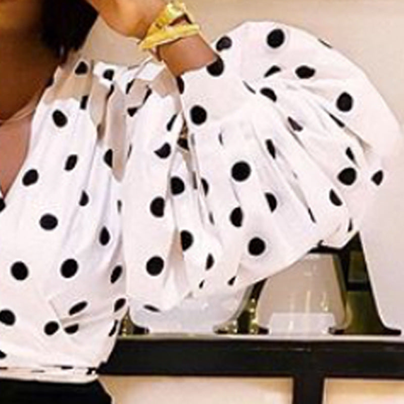 Black Polka Dot Collar Neck Clothes