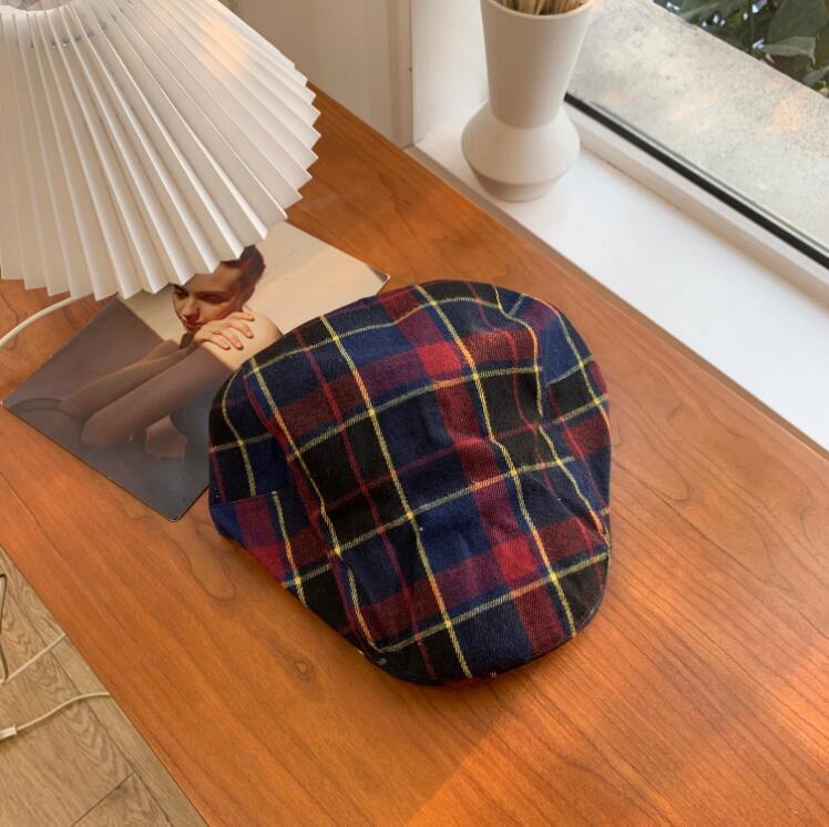 Women's Fashion Plaid Vintage Versatile Beret